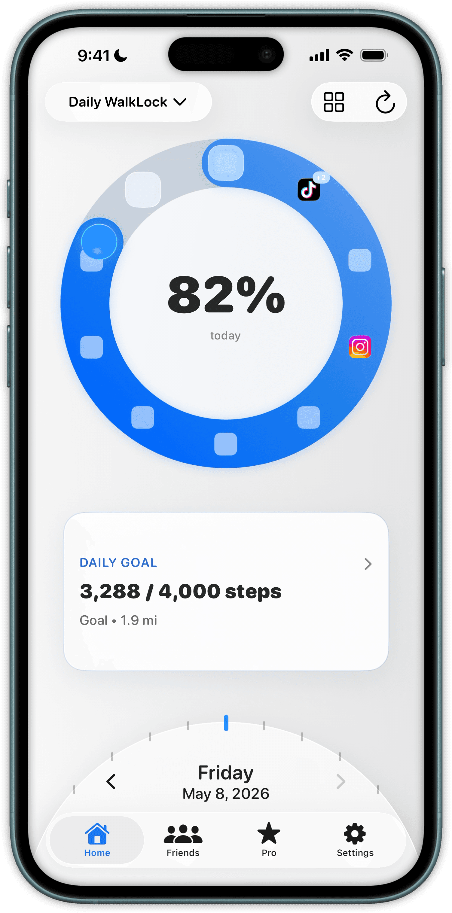 WalkLock home screen showing app progress toward a daily step goal
